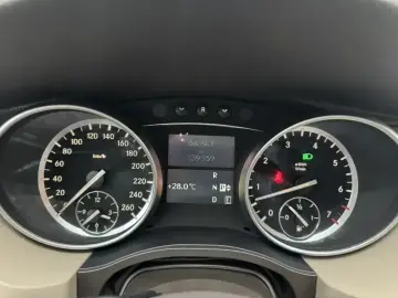 2017 Mercedes-Benz R-Класс с пробегом 139 000 км