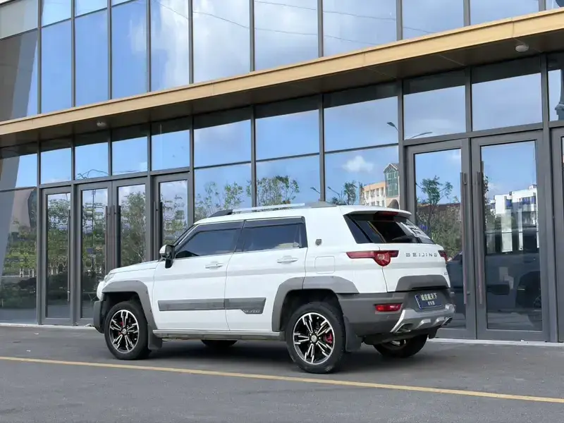 2016 BAIC Beijing Offroad BJ20 с пробегом 56 000 км