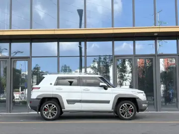2016 BAIC Beijing Offroad BJ20 с пробегом 56 000 км
