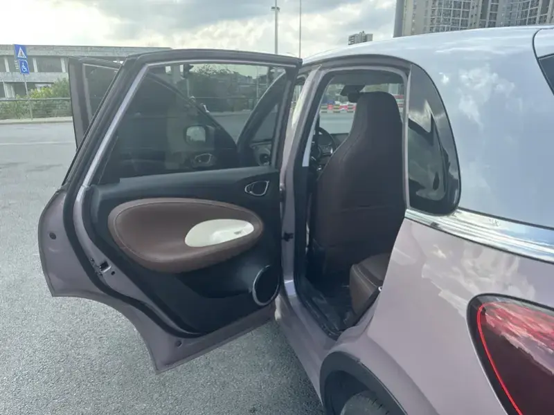 2023 Wuling Binguo с пробегом 30 000 км