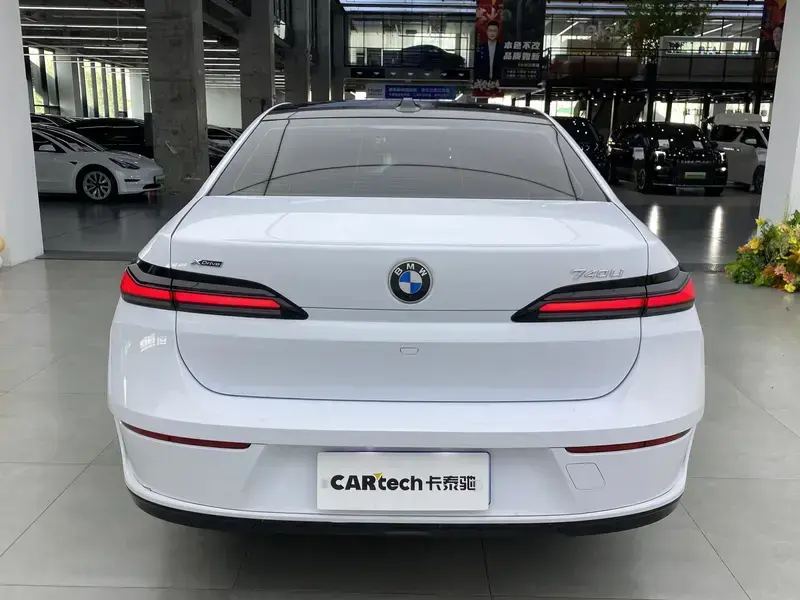 2023 BMW M760Le с пробегом 47 000 км