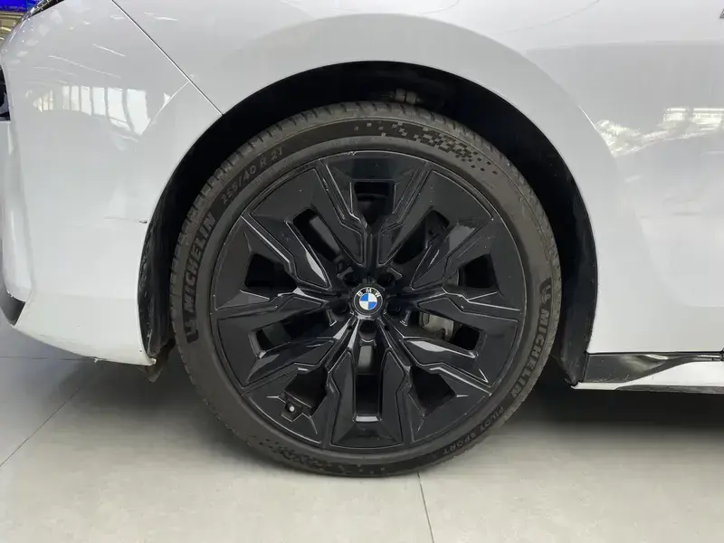 2023 BMW M760Le с пробегом 47 000 км