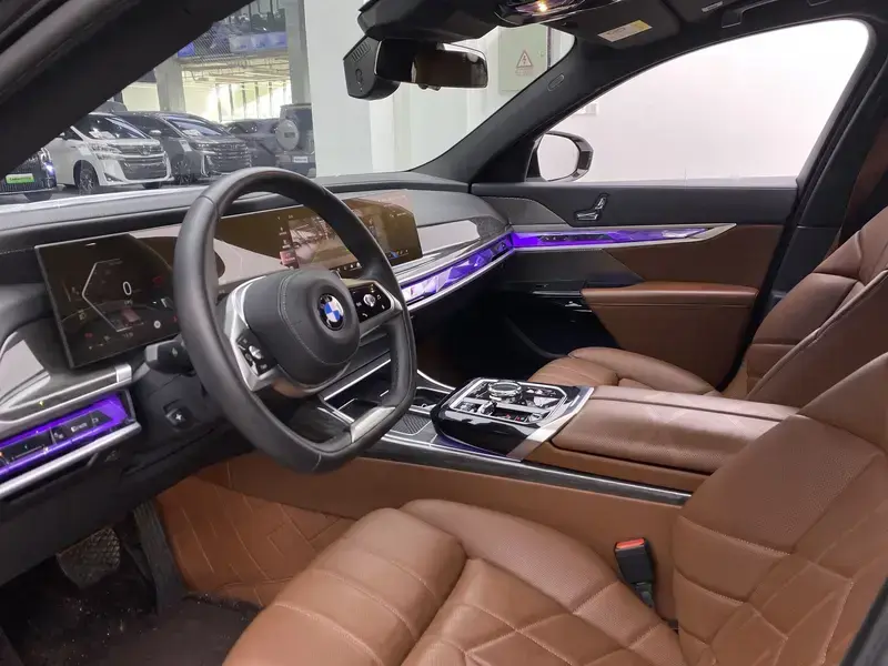 2023 BMW M760Le с пробегом 47 000 км