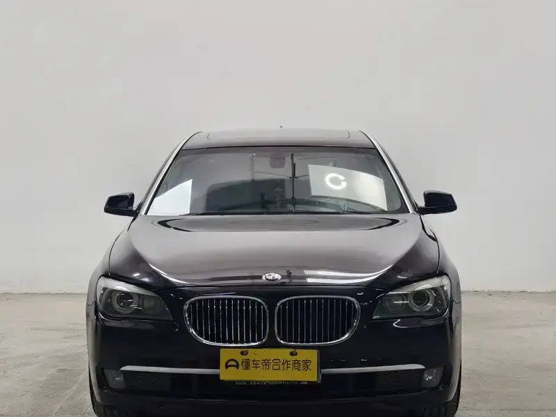 2009 BMW M760Le с пробегом 152 700 км