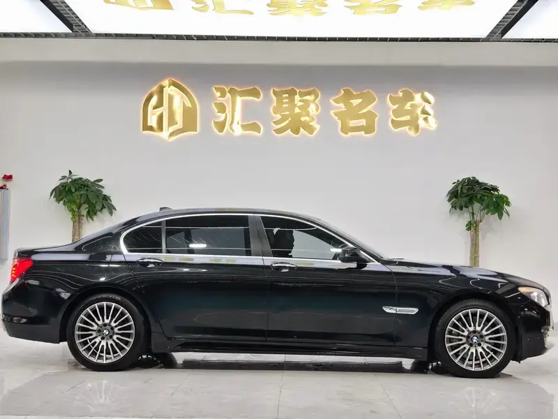 2011 BMW M760Le с пробегом 159 000 км