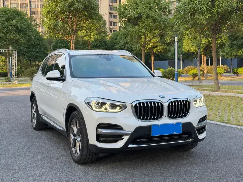 2021 BMW X3 M40i с пробегом 70 000 км