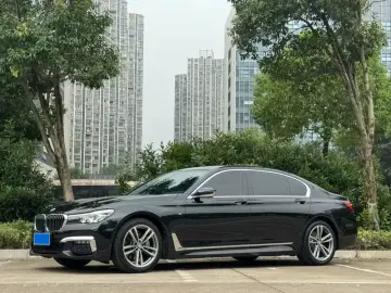 2018 BMW M760Le с пробегом 54 000 км
