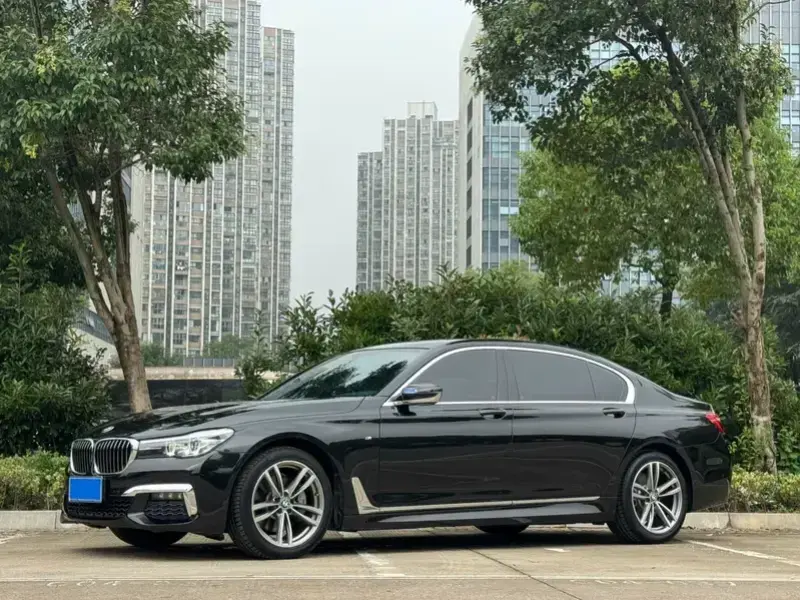 2018 BMW M760Le с пробегом 54 000 км