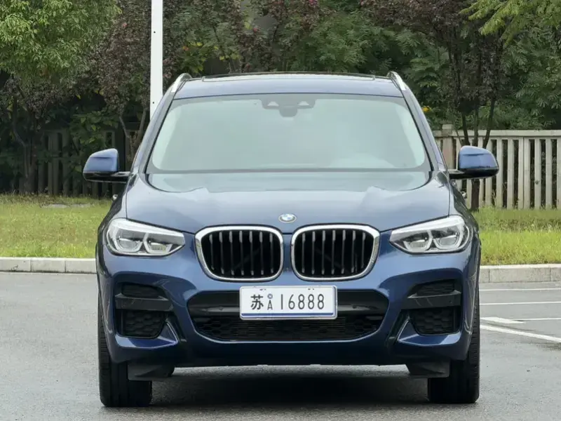 2021 BMW X3 M40i с пробегом 87 000 км