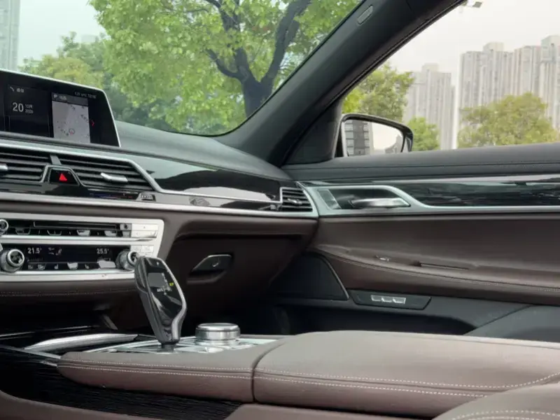 2018 BMW M760Le с пробегом 54 000 км