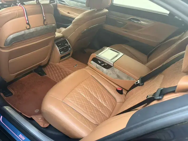 2019 BMW M760Le с пробегом 98 000 км