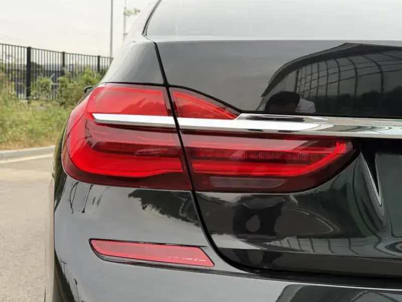 2018 BMW M760Le с пробегом 24 000 км