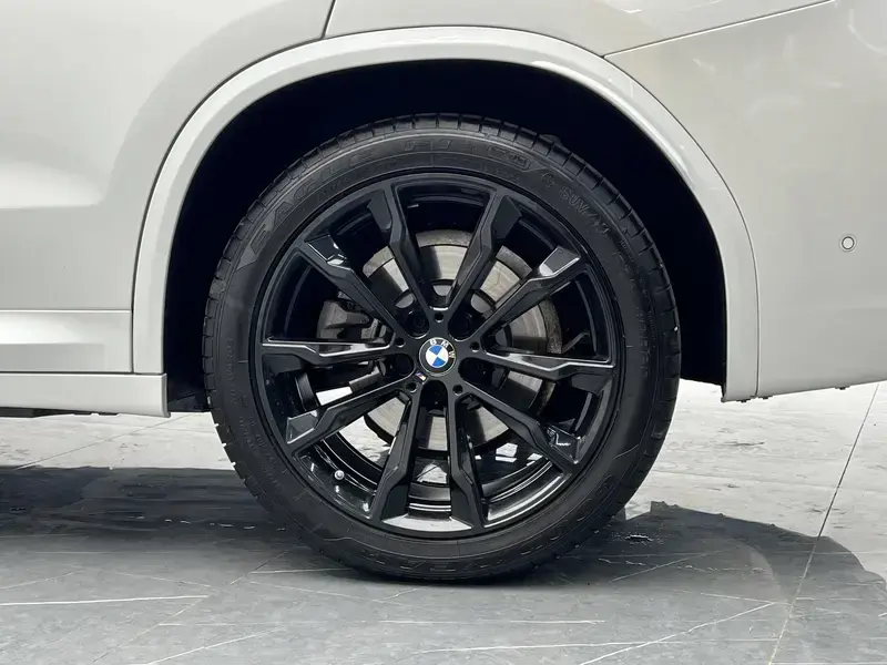 2022 BMW X3 M40i с пробегом 48 500 км