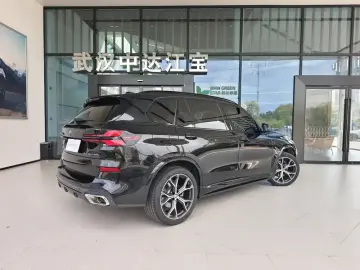 2025 BMW X5 New Energy(Imported) с пробегом 23 000 км