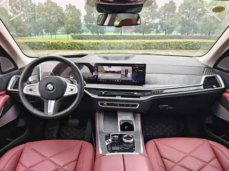 2025 BMW X5 New Energy(Imported) с пробегом 23 000 км