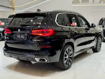 2022 BMW X5 New Energy(Imported) с пробегом 64 700 км
