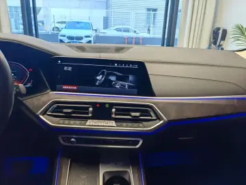 2023 BMW X5 New Energy(Imported) с пробегом 34 300 км