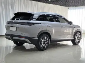 2025 BYD Hai Shi 07 DM-i с пробегом 31 000 км