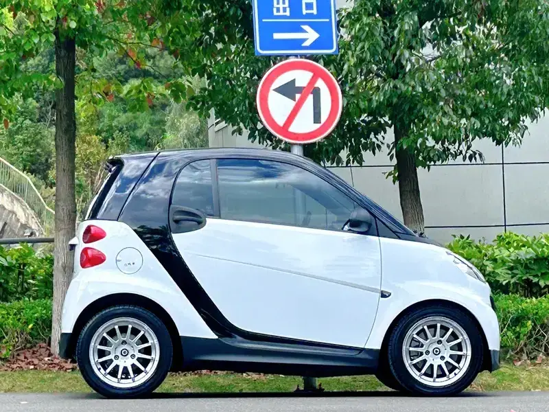 2014 Brabus smart fortwo с пробегом 54 000 км