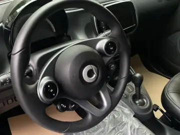 2019 Brabus smart fortwo с пробегом 22 000 км