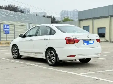 2016 Dongfeng Dongfeng Fengshen A60 с пробегом 83 000 км