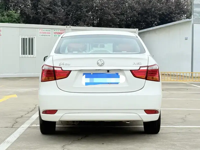 2016 Dongfeng Dongfeng Fengshen A60 с пробегом 83 000 км