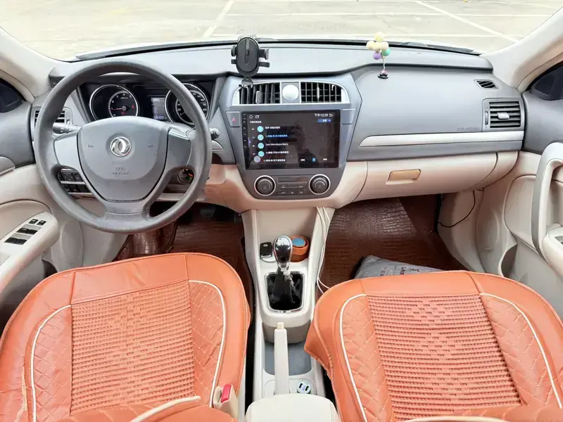2016 Dongfeng Dongfeng Fengshen A60 с пробегом 83 000 км