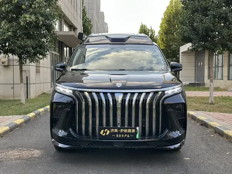 2026 Forthing Starlight V9 с пробегом 13 000 км