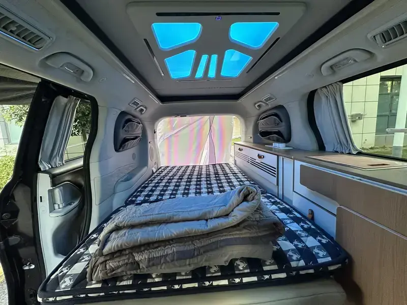 2026 Forthing Starlight V9 с пробегом 13 000 км