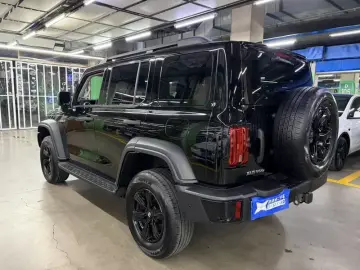 2025 Crossboundary Auto Co-created Tank 300 с пробегом 18 900 км