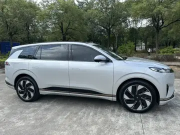2025 Yipai eπ008 с пробегом 23 100 км