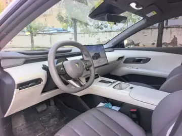 2026 Changan DeepBlue L06 с пробегом 4 400 км