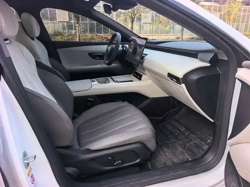 2026 Changan DeepBlue L06 с пробегом 4 400 км