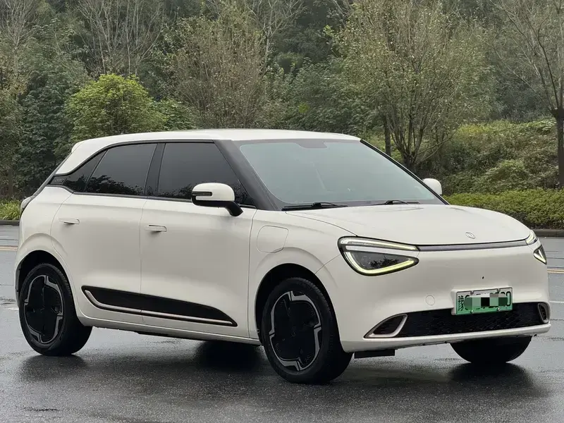 2024 Yipai Nano 01 с пробегом 9 000 км