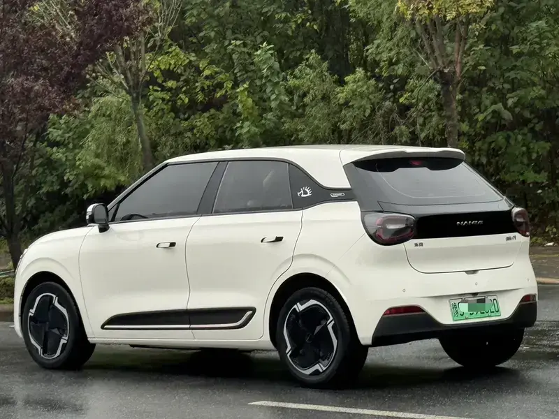 2024 Yipai Nano 01 с пробегом 9 000 км