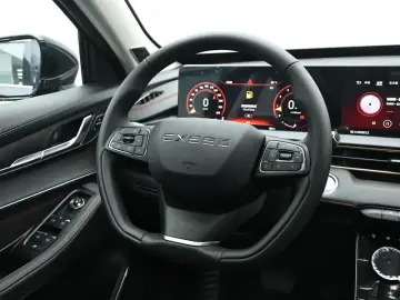 2025 Exeed Chasing Wind C-DM с пробегом 100 км