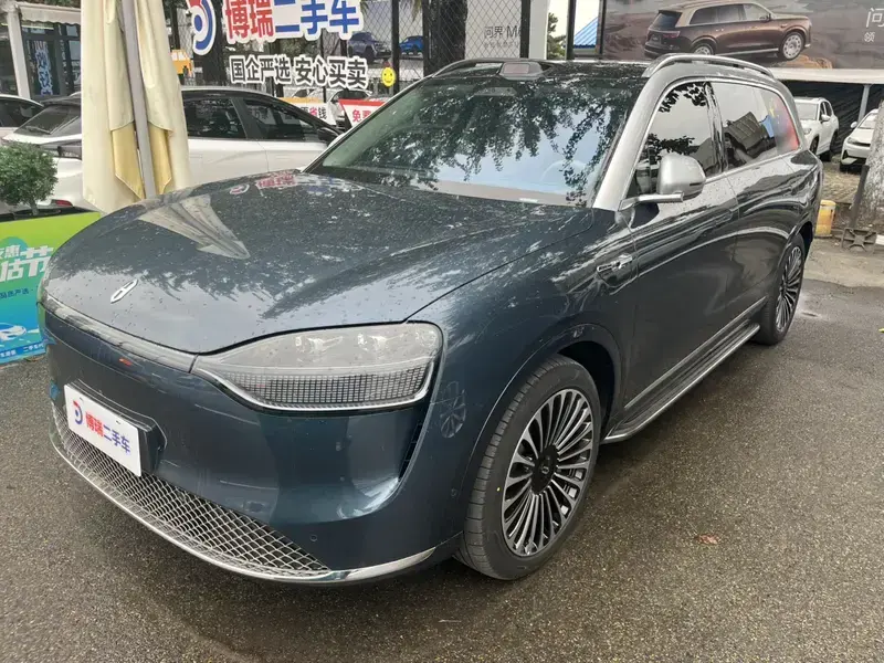 2024 Aito AITO M9 с пробегом 39 000 км