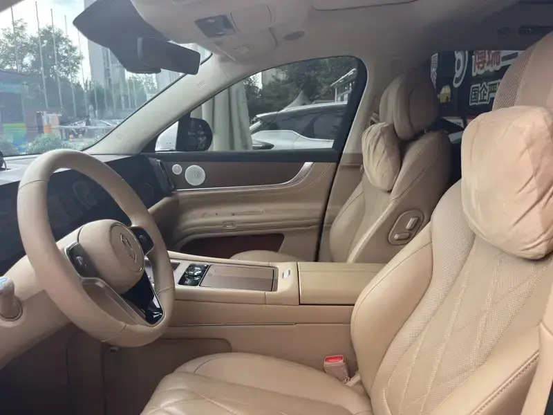 2024 Aito AITO M9 с пробегом 39 000 км