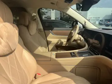 2024 Aito AITO M9 с пробегом 39 000 км