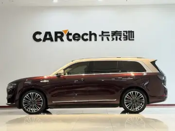 2025 Aito AITO M9 с пробегом 22 500 км