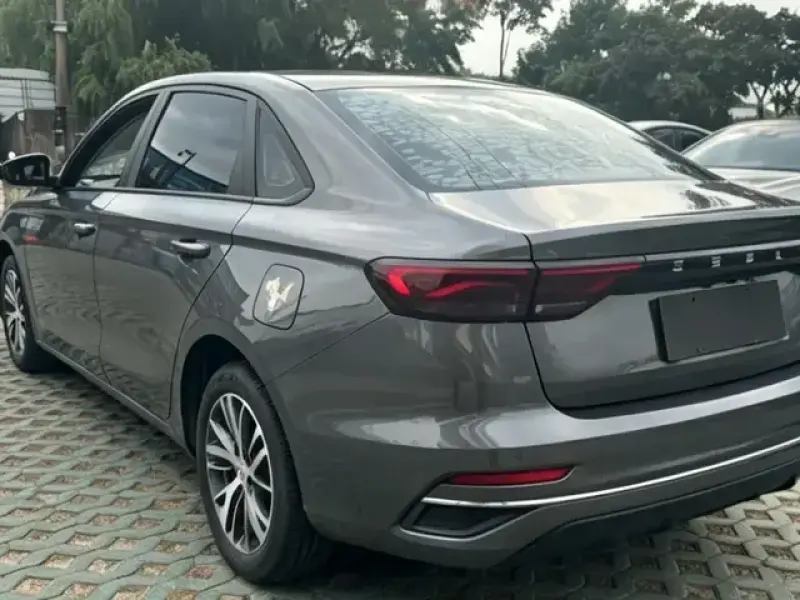 2022 Geely Classic Emgrand с пробегом 43 000 км