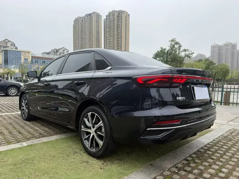 2023 Geely Classic Emgrand с пробегом 28 000 км