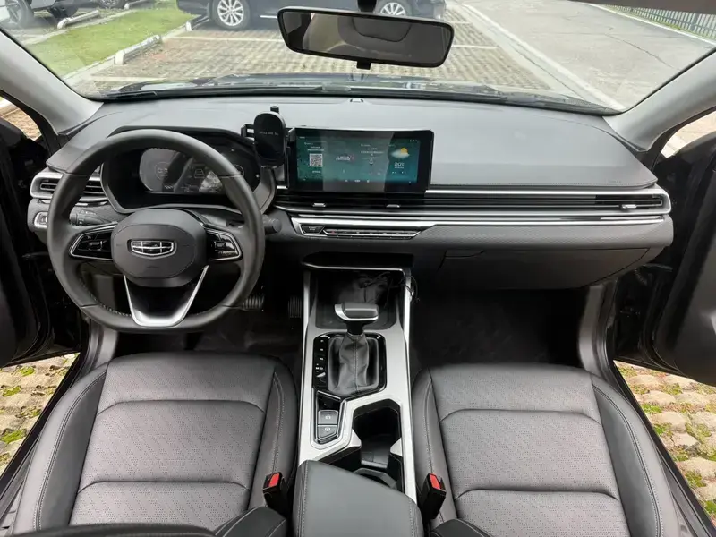 2023 Geely Classic Emgrand с пробегом 28 000 км