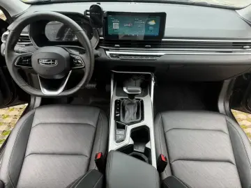 2023 Geely Classic Emgrand с пробегом 28 000 км
