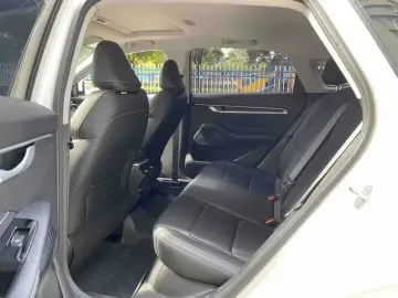 2025 Geely Classic Emgrand с пробегом 23 000 км