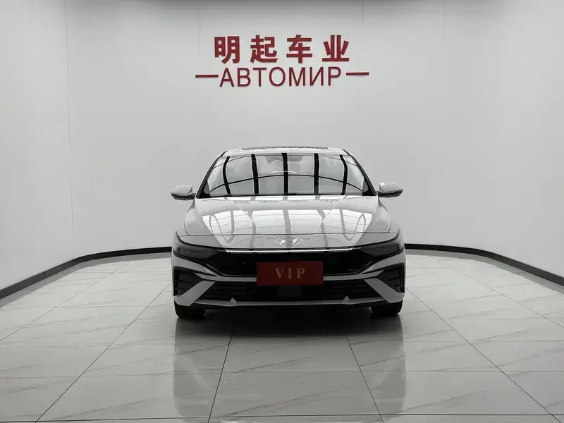 2023 Hyundai Elantra Plug-in Hybrid с пробегом 28 000 км
