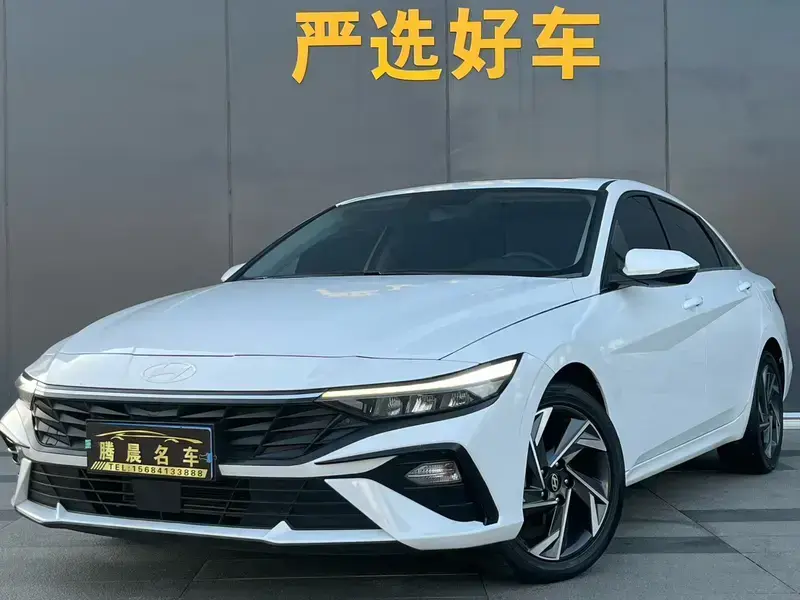 2023 Hyundai Elantra Plug-in Hybrid с пробегом 40 000 км