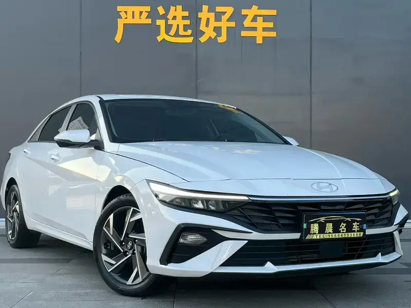 2023 Hyundai Elantra Plug-in Hybrid с пробегом 40 000 км