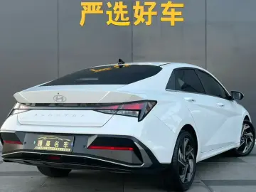 2023 Hyundai Elantra Plug-in Hybrid с пробегом 40 000 км