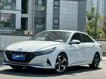 Hyundai Elantra Plug-in Hybrid